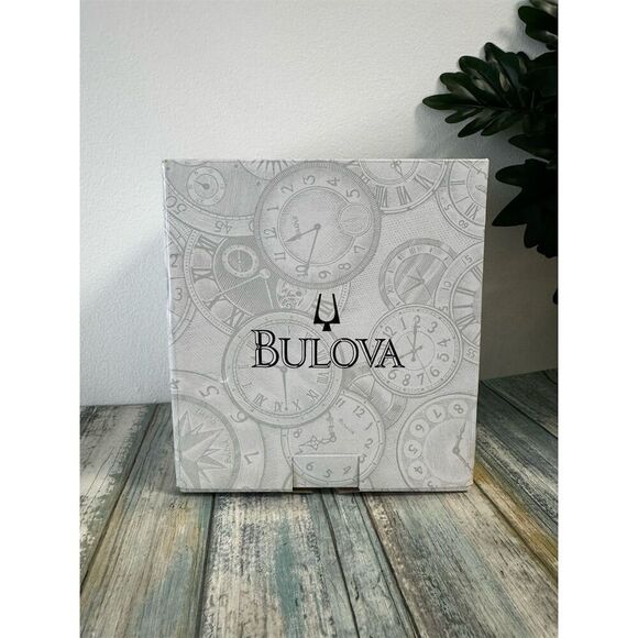 Bulova Desk Clock Black Dial Roman Numerals Elegant Design Unisex - Picture 5 of 6